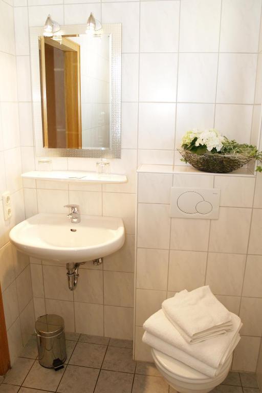 Hotel Haus Gertrud Simmerath Chambre photo